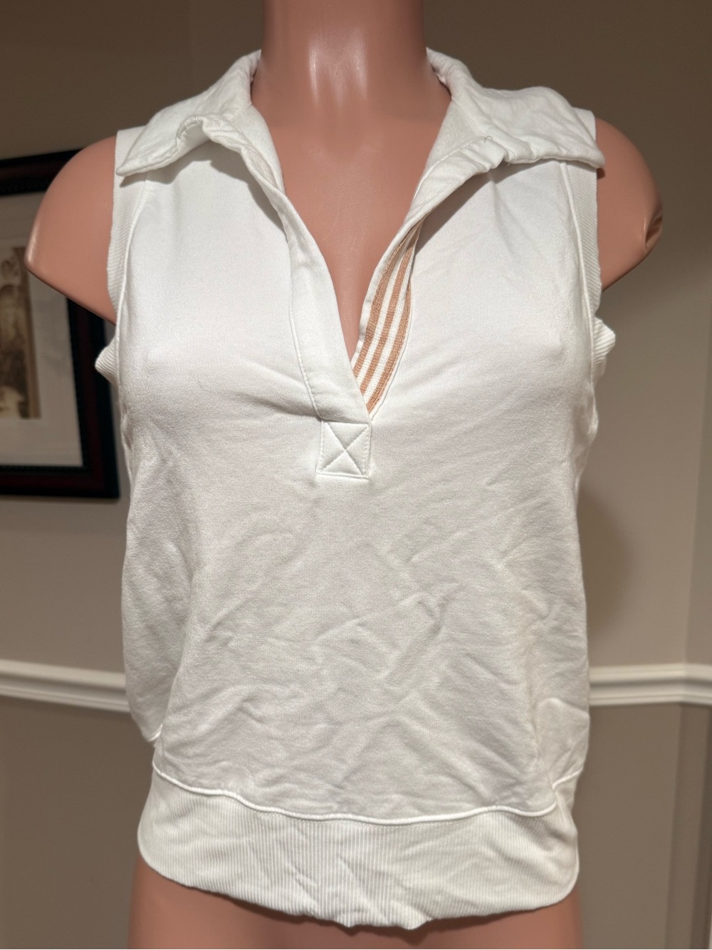 Evereve White V-Neck Sleeveless Polo Tank